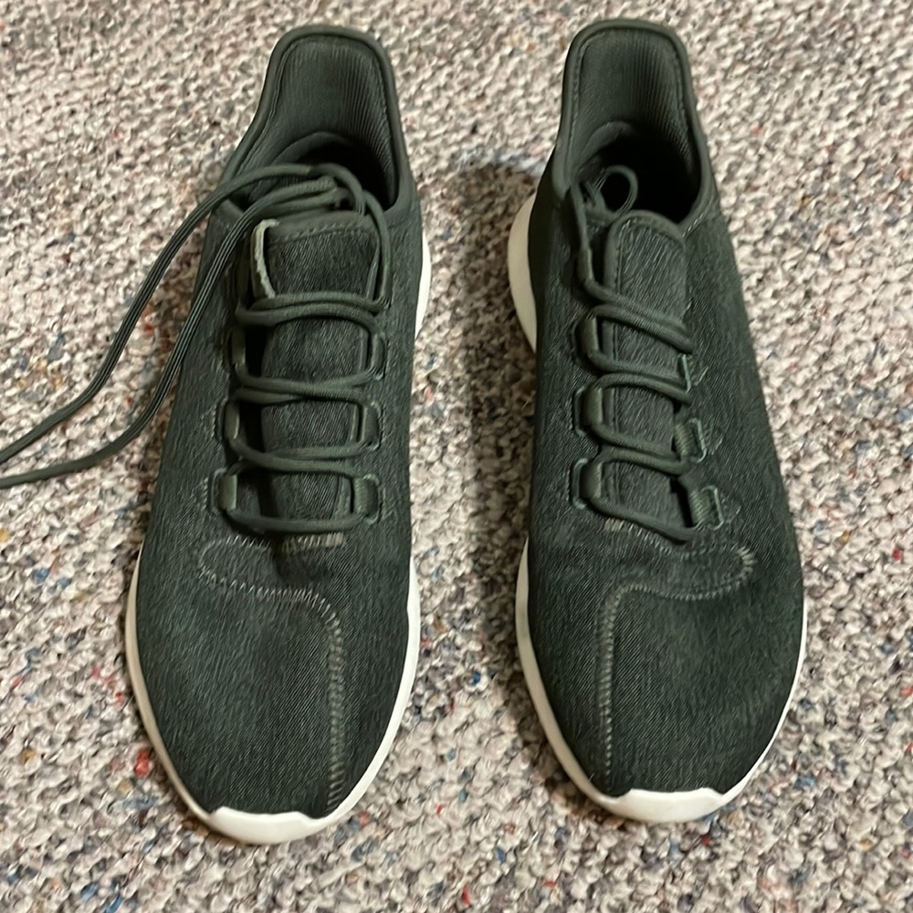 adidas green tubular shadow size 10 (W)